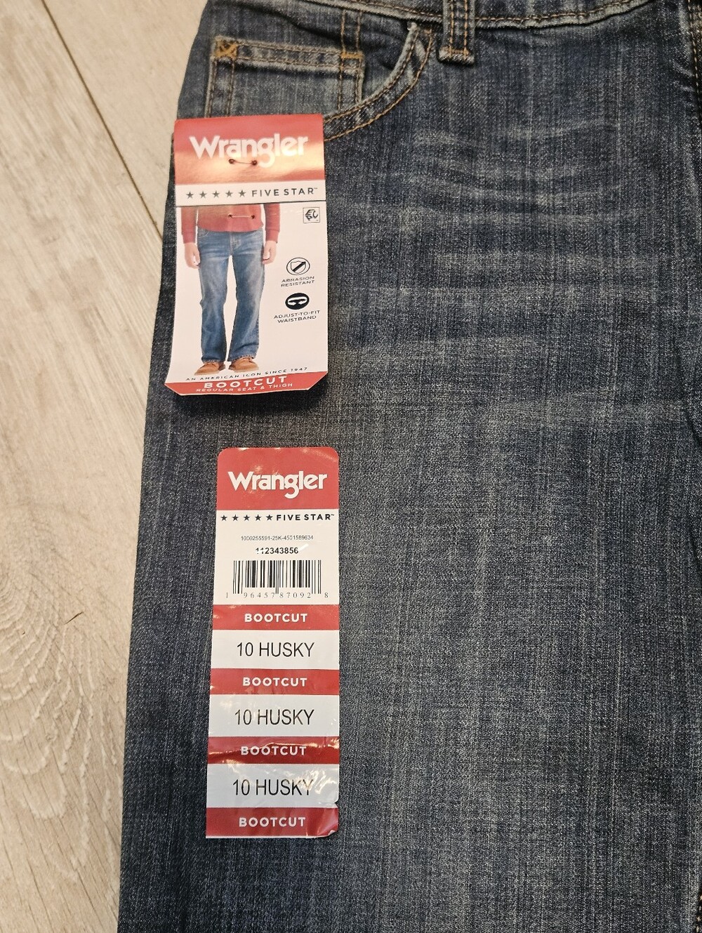 NWT Wrangler Five Star Boys Jeans Size 10 Husky Blue Denim Bootcut - Picture 2 of 11
